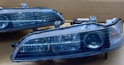 JDM 94-01 Acura Honda Integra DC2 DB8 Type R OEM HID Black housing Headlights