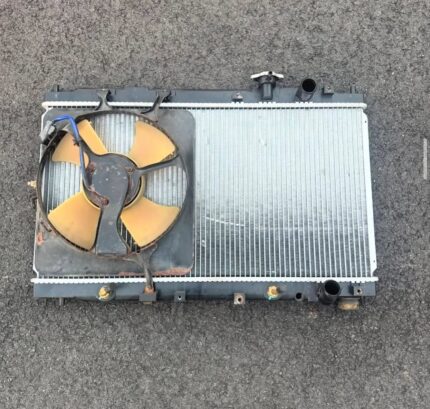 94-01 Integra radiator w/ fan Aftermarket