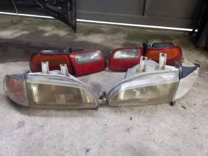 HONDA EG6 FRONT & REAR LIGHTS SET I'M WILLING TO SELL THEM SEPARATELY