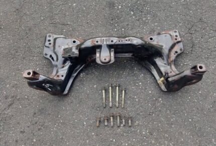 EG Subframe with bolts