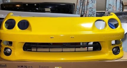 ukdm py front bumper 9/10