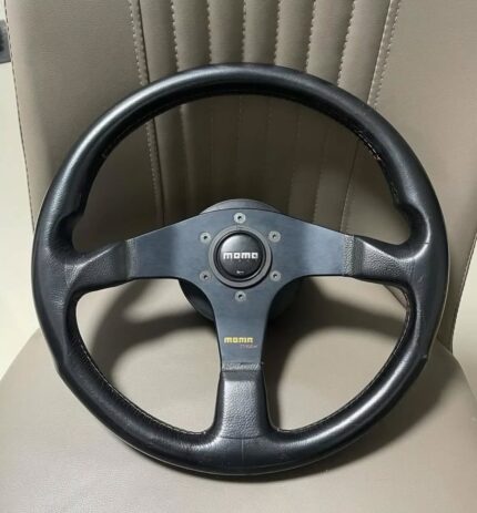 momo Tuner size 350mm. original Smooth leather,