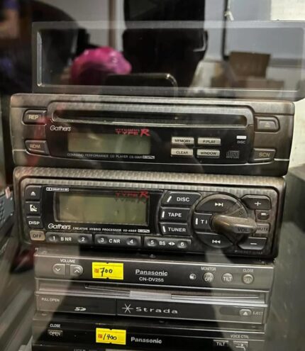 Integra DC2 type R GATHERS player set.. Tested all well condition..