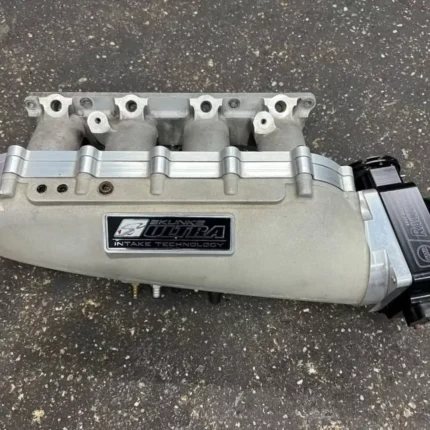 K series skunk2 ultra race manifold with a spacer and a Ross 90mm throttle body